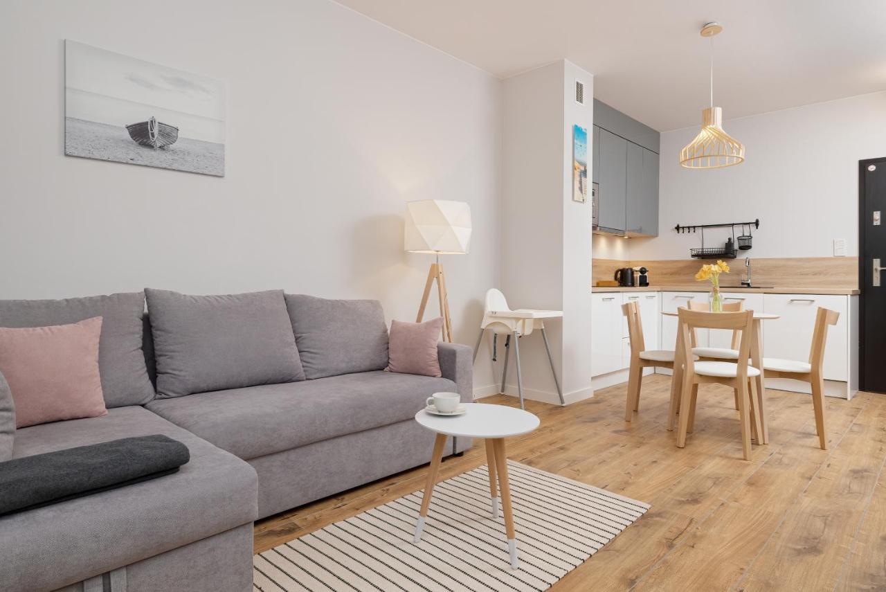 Apartamenty Kolo Brzegu By Noclegi Renters โควอบเซก ภายนอก รูปภาพ