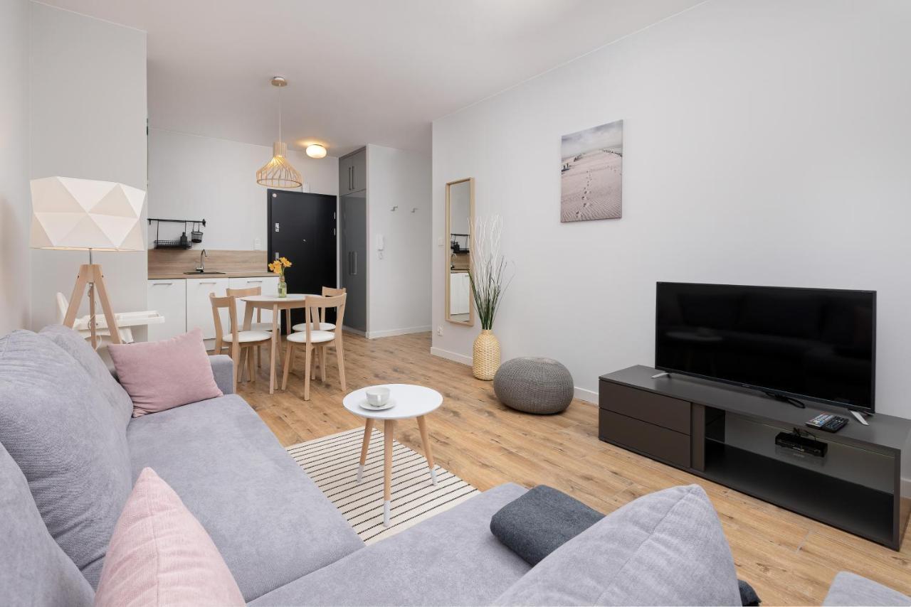 Apartamenty Kolo Brzegu By Noclegi Renters โควอบเซก ภายนอก รูปภาพ