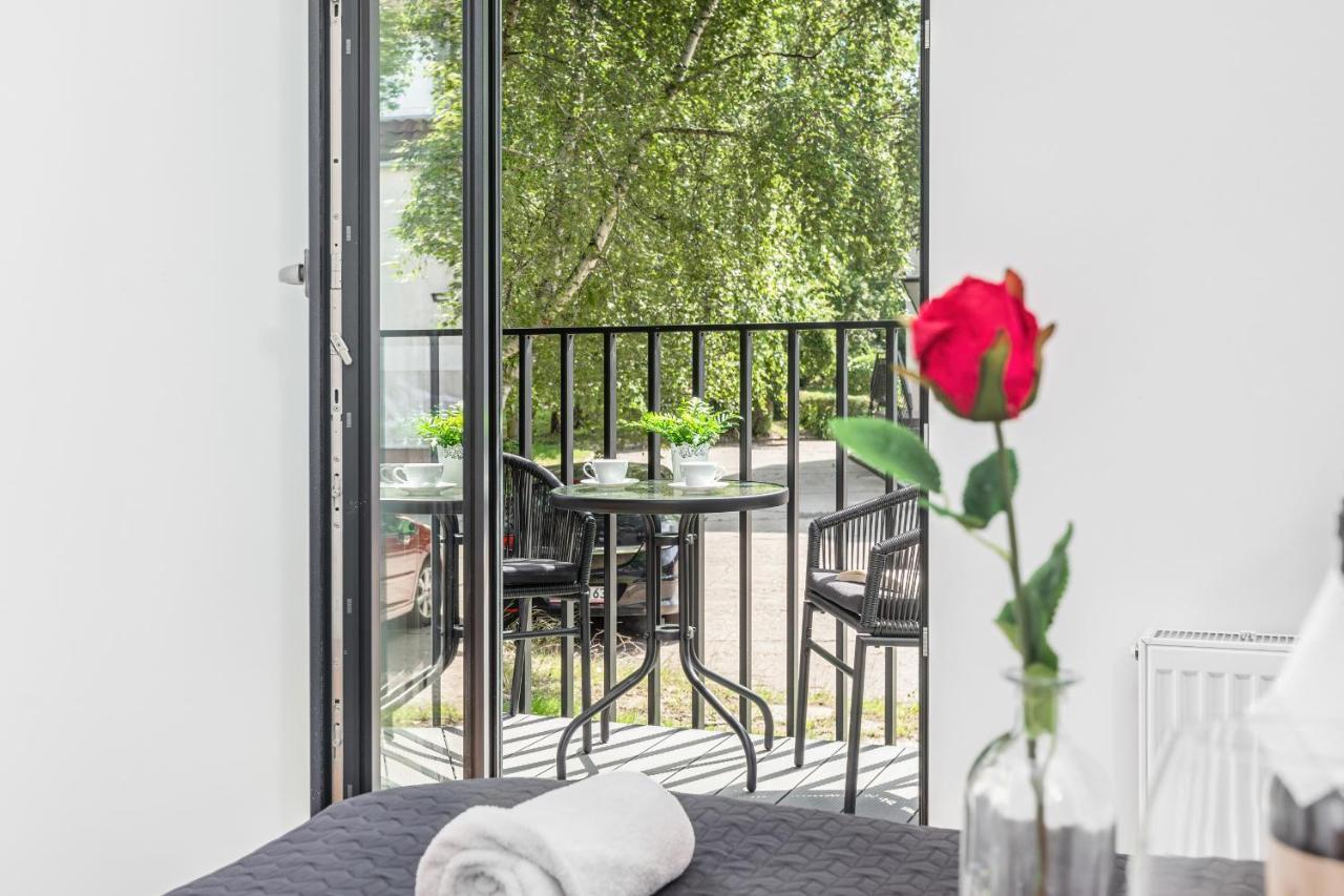 Apartamenty Kolo Brzegu By Noclegi Renters โควอบเซก ภายนอก รูปภาพ