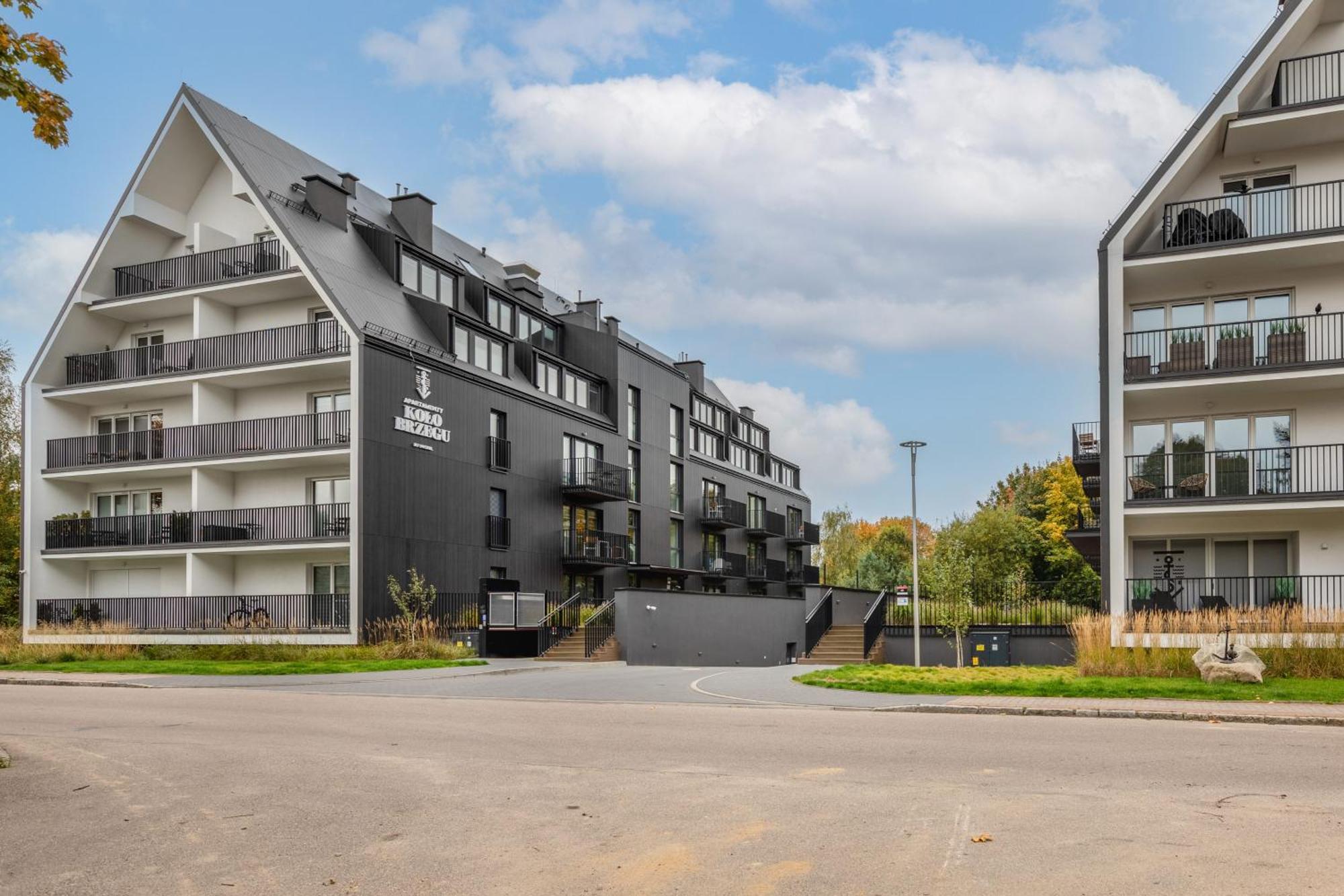 Apartamenty Kolo Brzegu By Noclegi Renters โควอบเซก ภายนอก รูปภาพ