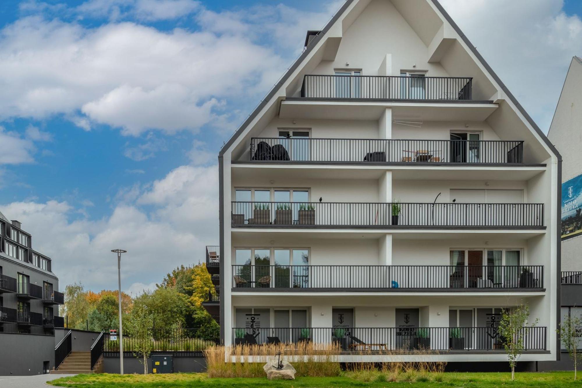 Apartamenty Kolo Brzegu By Noclegi Renters โควอบเซก ภายนอก รูปภาพ